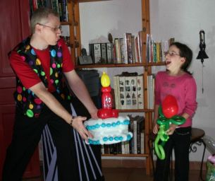 Un Magicien à Domicile Pour Son Anniversaire